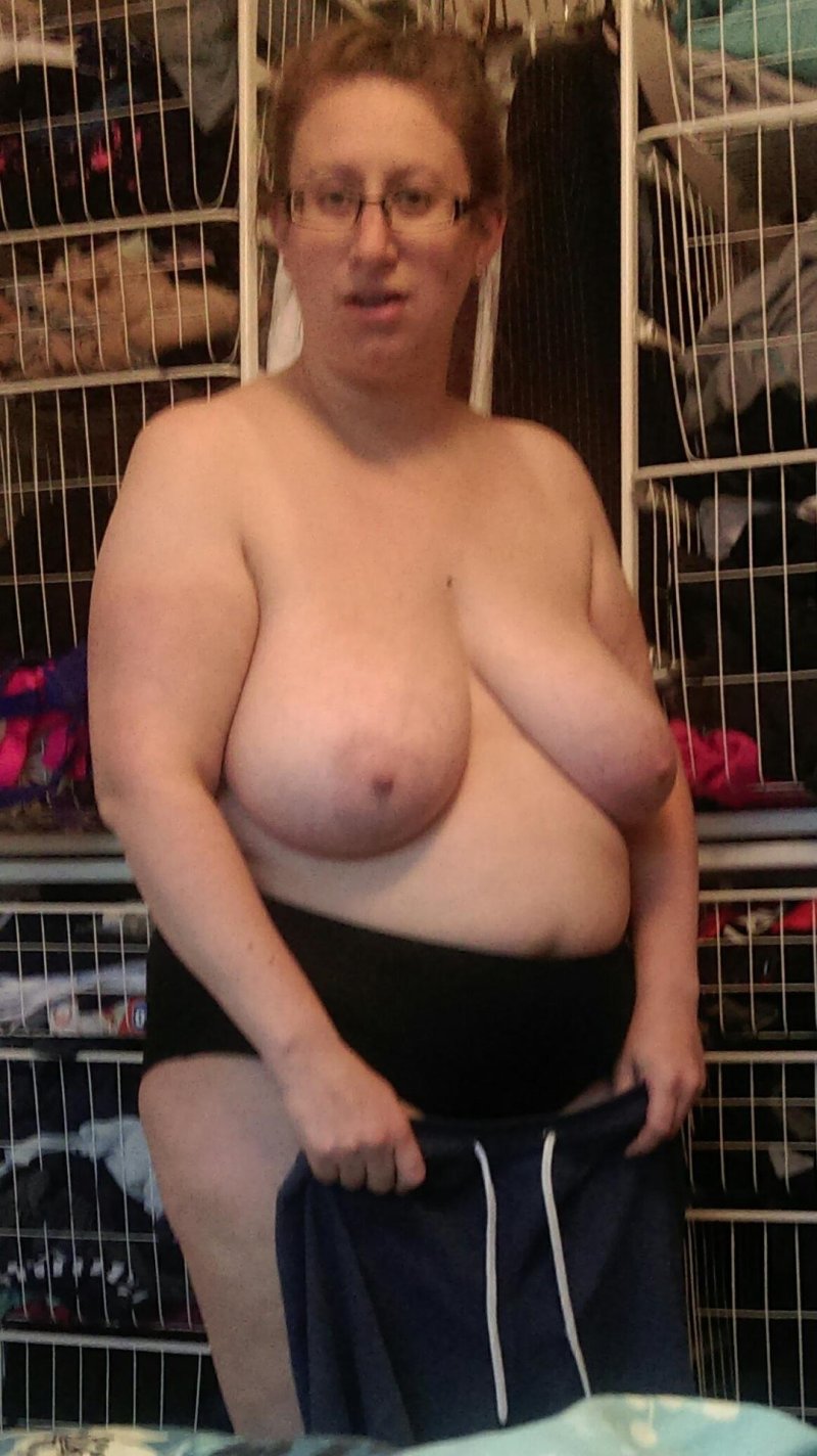 Fat naked woman