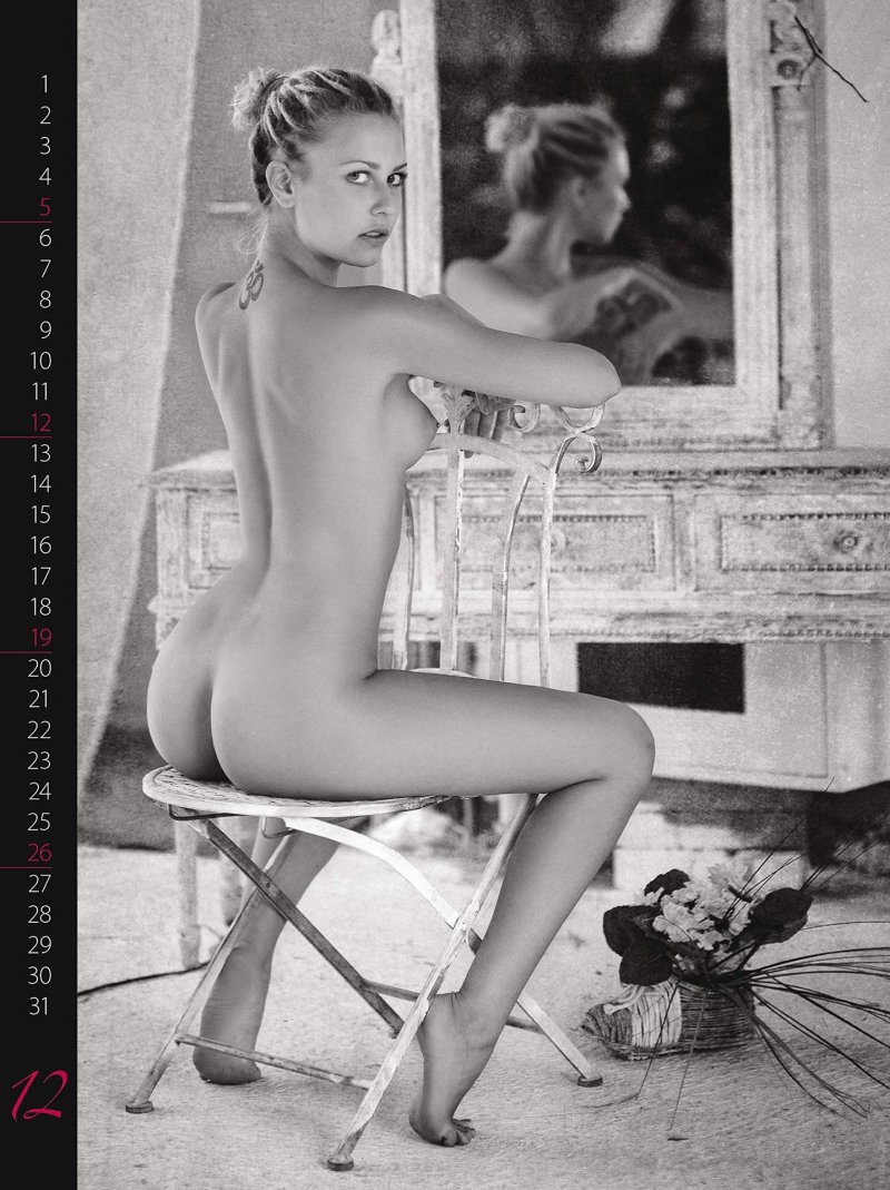 Retro erotic calendars