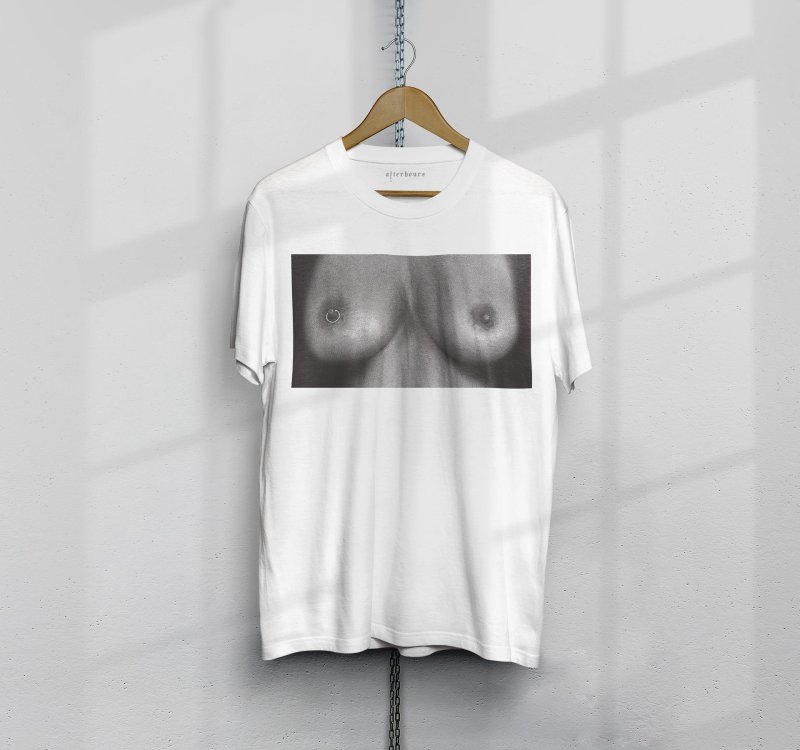 Tits T -shirt