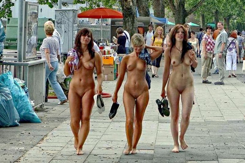 Without clothing complexes