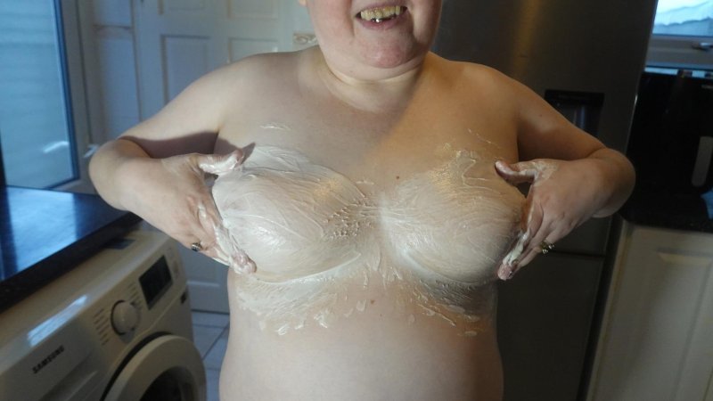 Amateur milf