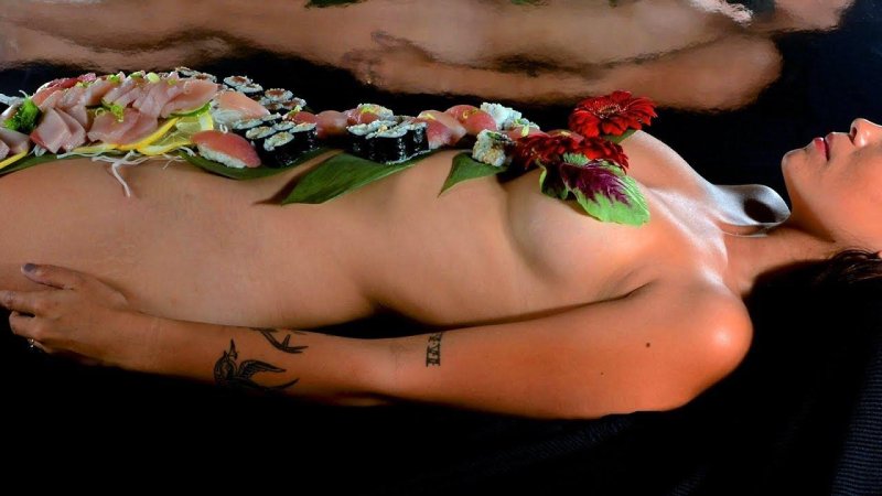 Sushi on the body