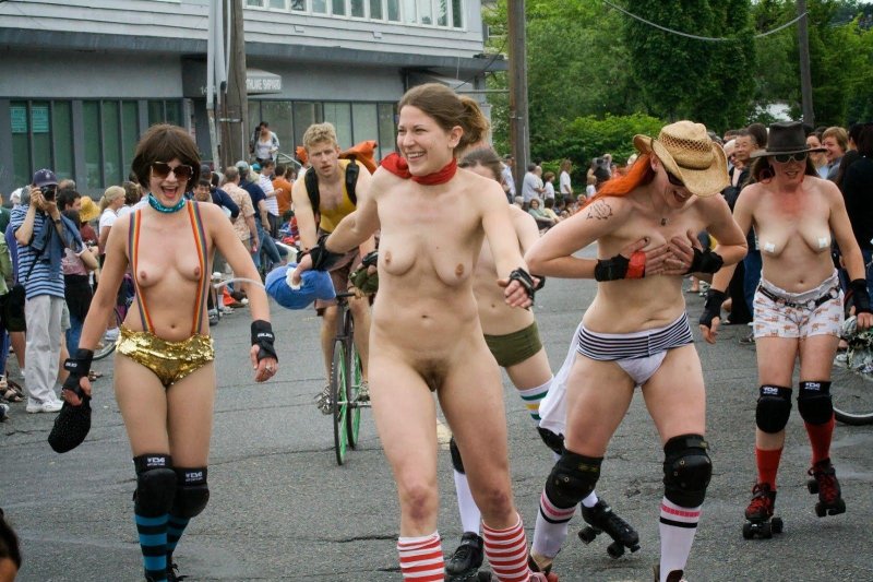 The parade is naked