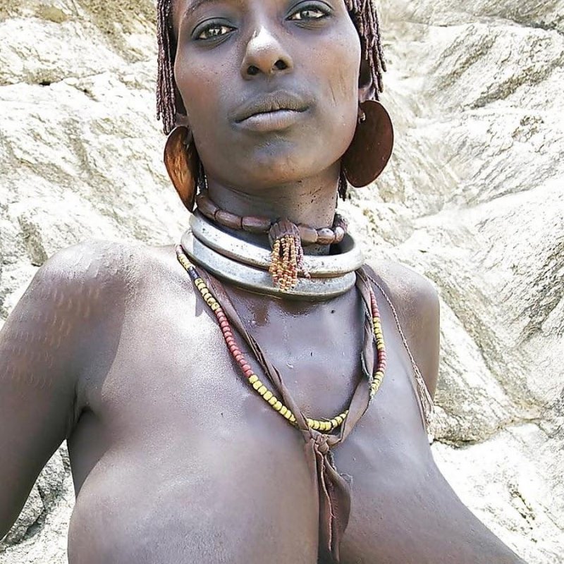 Naked girls of African tribes