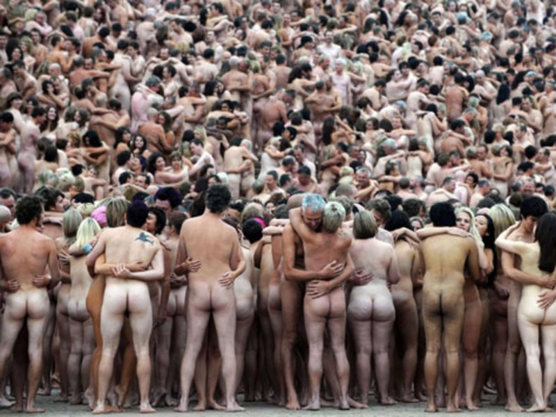 Many beautiful naked people