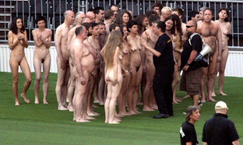 The world of naked people