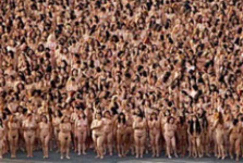 A lot of naked women
