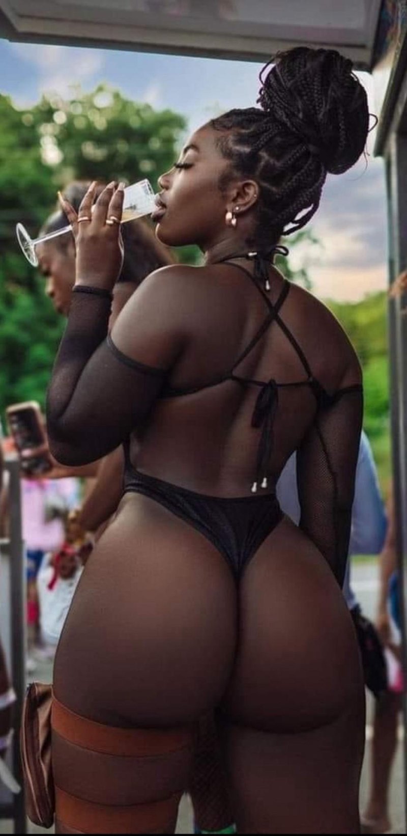 Negro with a big ass