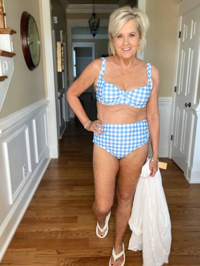 Separate swimsuit