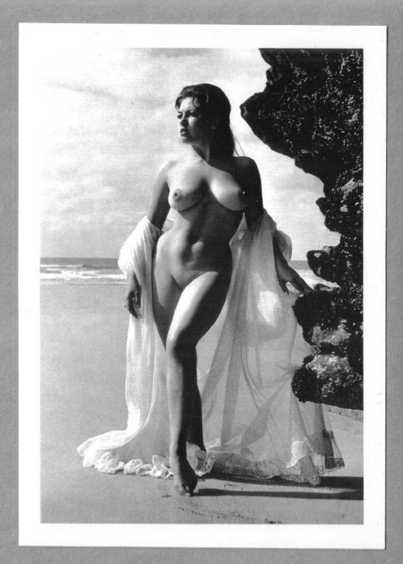 Naked retro Maria girl Jun Palmer Margot Kennedy