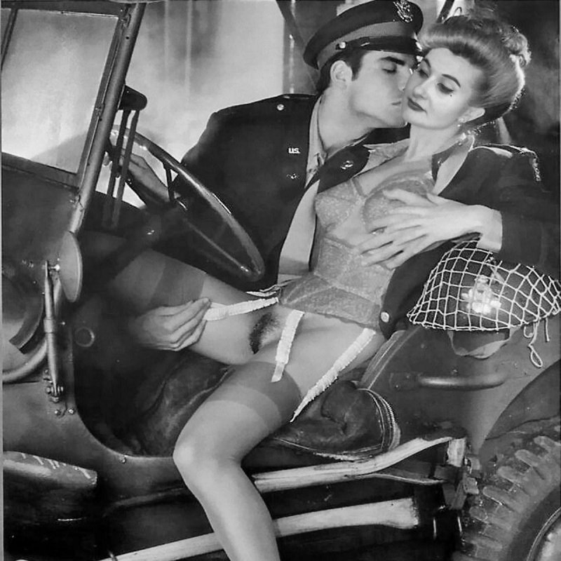 Pornographic retro