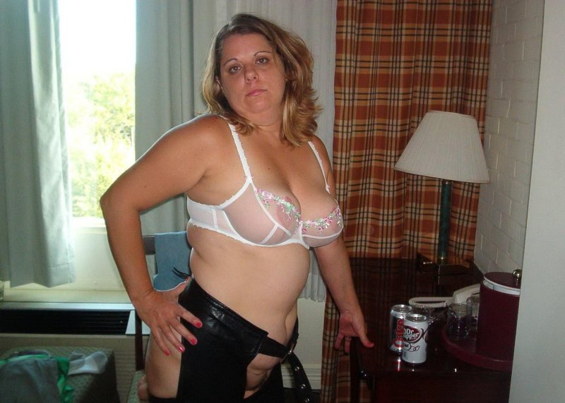 Lower underwear female