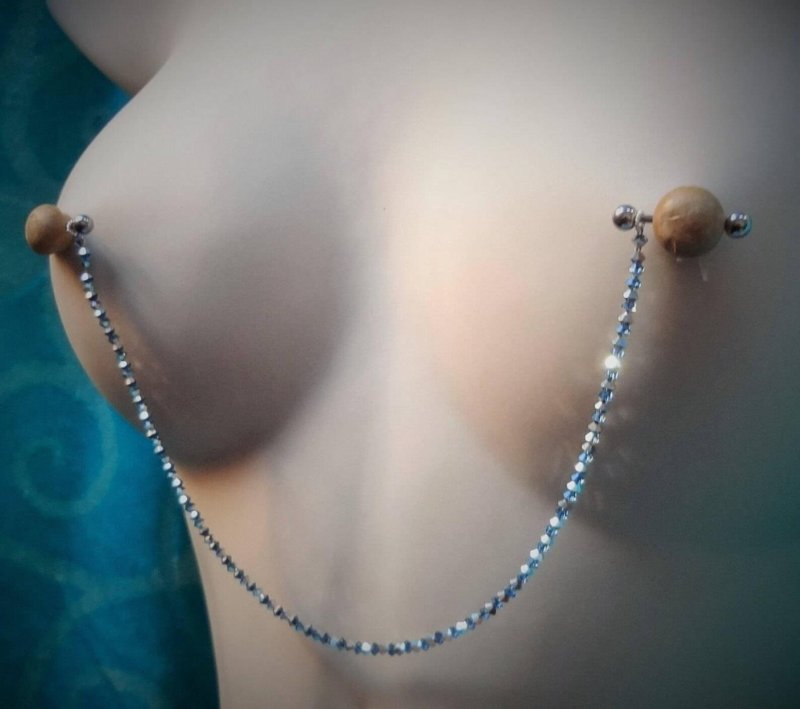 Jewelry for nipples