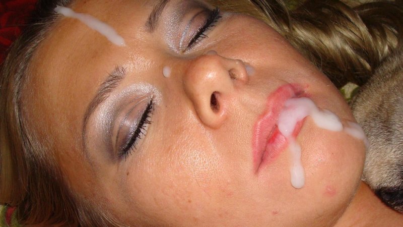 Cum in a sleeping girl on her face