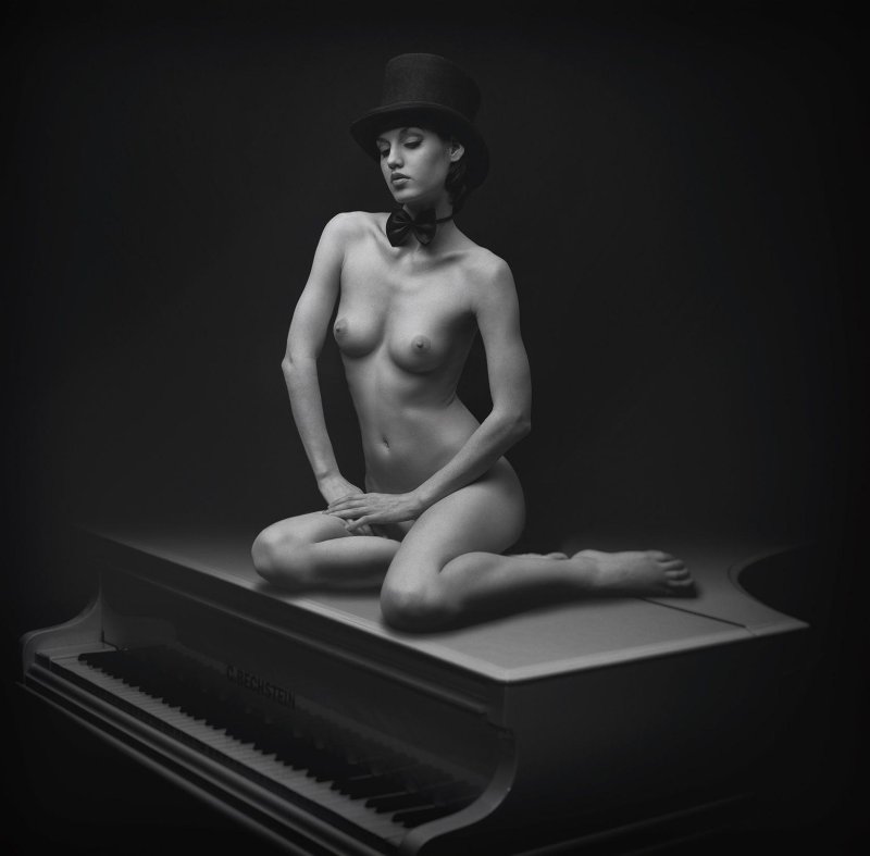 Erotic art