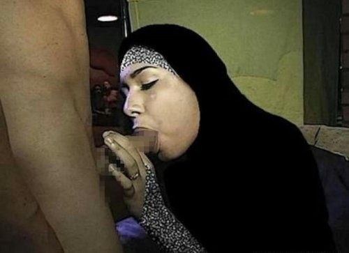 Naked Muslims in Paransha