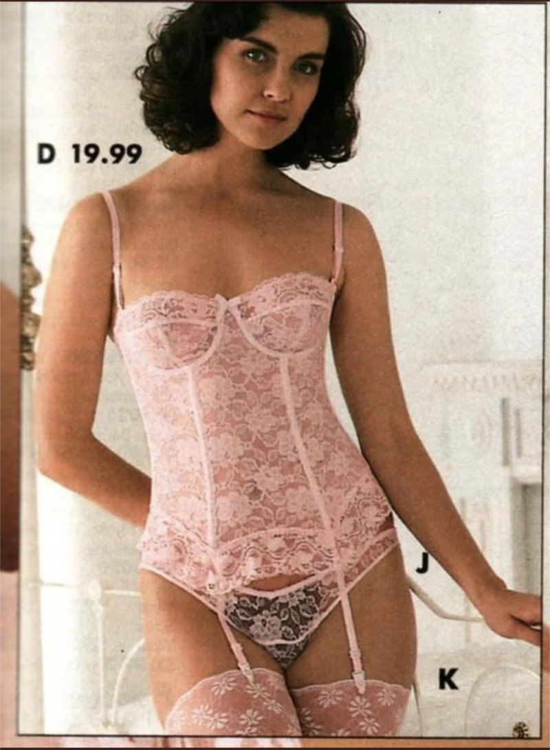 Transparent female underwear of RoTro