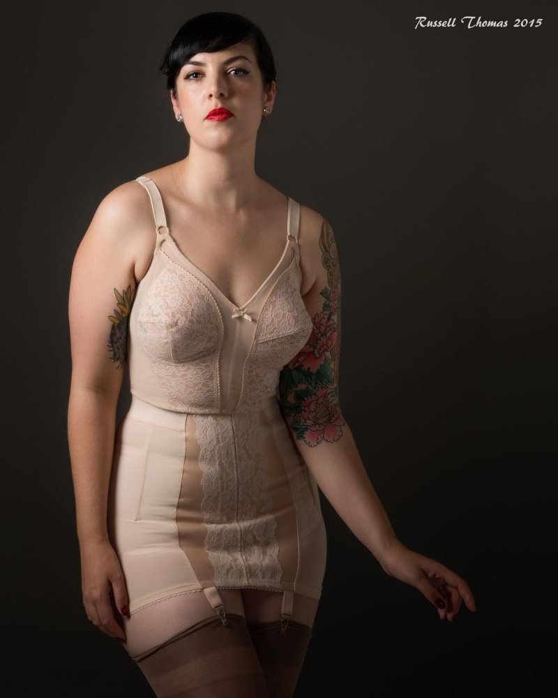 Girdles Mieder Corseletes Louis Retro