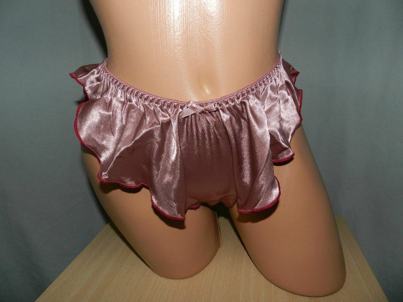 Satin cowards