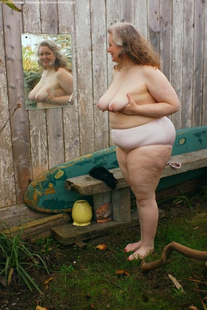 Naked elderly in the country women