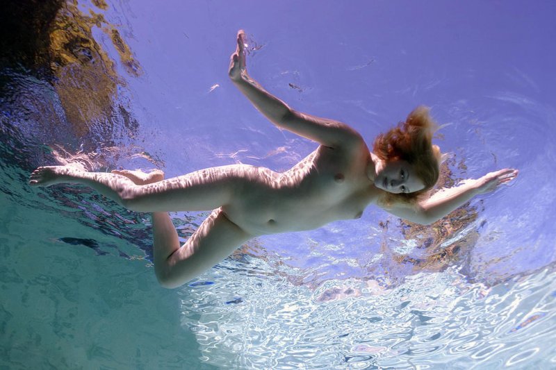 Photoshoot underwater