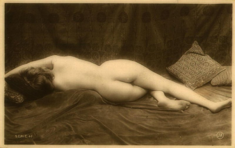 Pictures of naked women the century