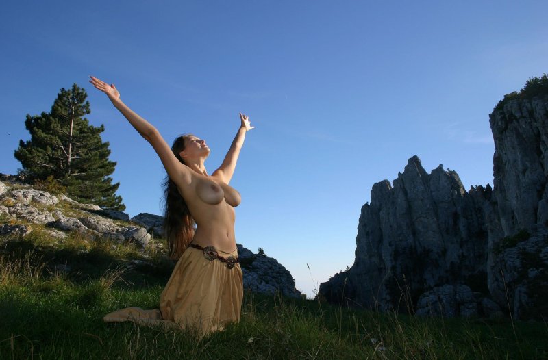 Erotica in the mountains