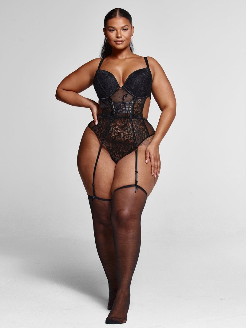 Lush Models of underwear