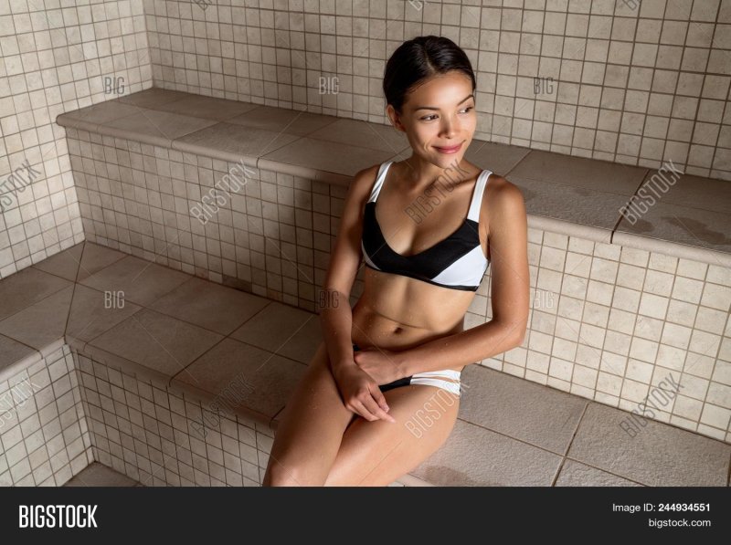 Sauna girl