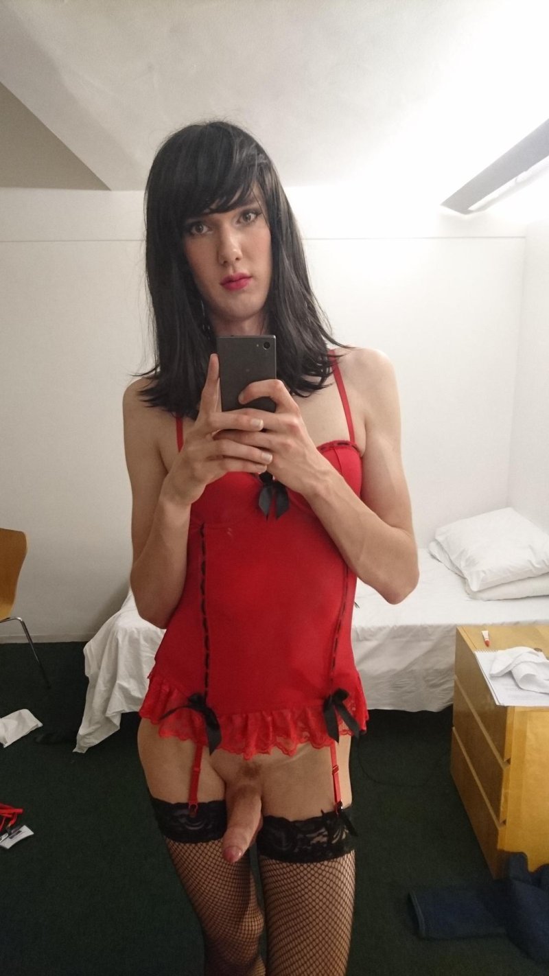 Naked crossdressers
