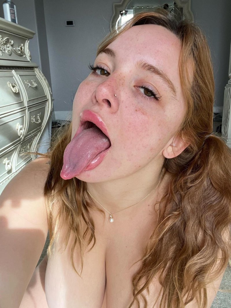 Akhegao Cumshot