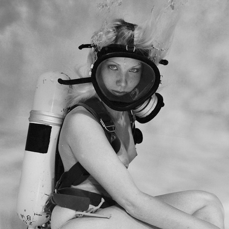 Diving costumes