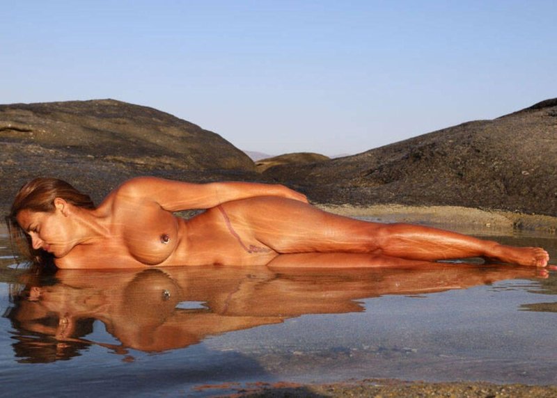 Naked women in all its glory