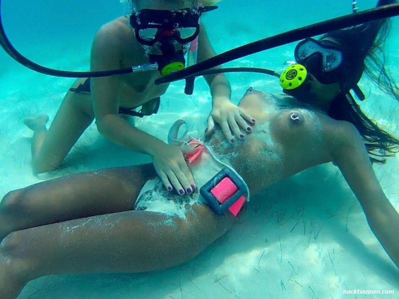 Aqualang girl