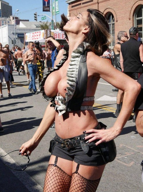 Tits in public