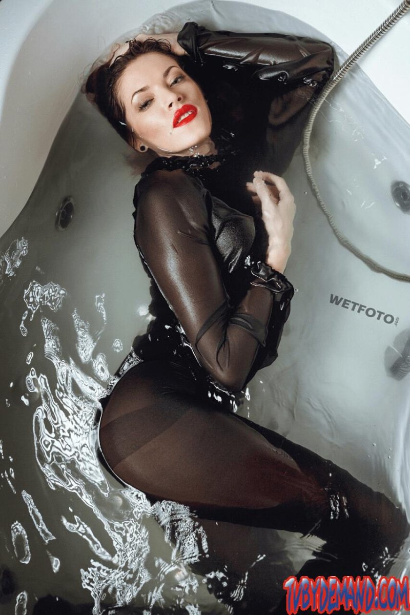 Wetfoto wet tights