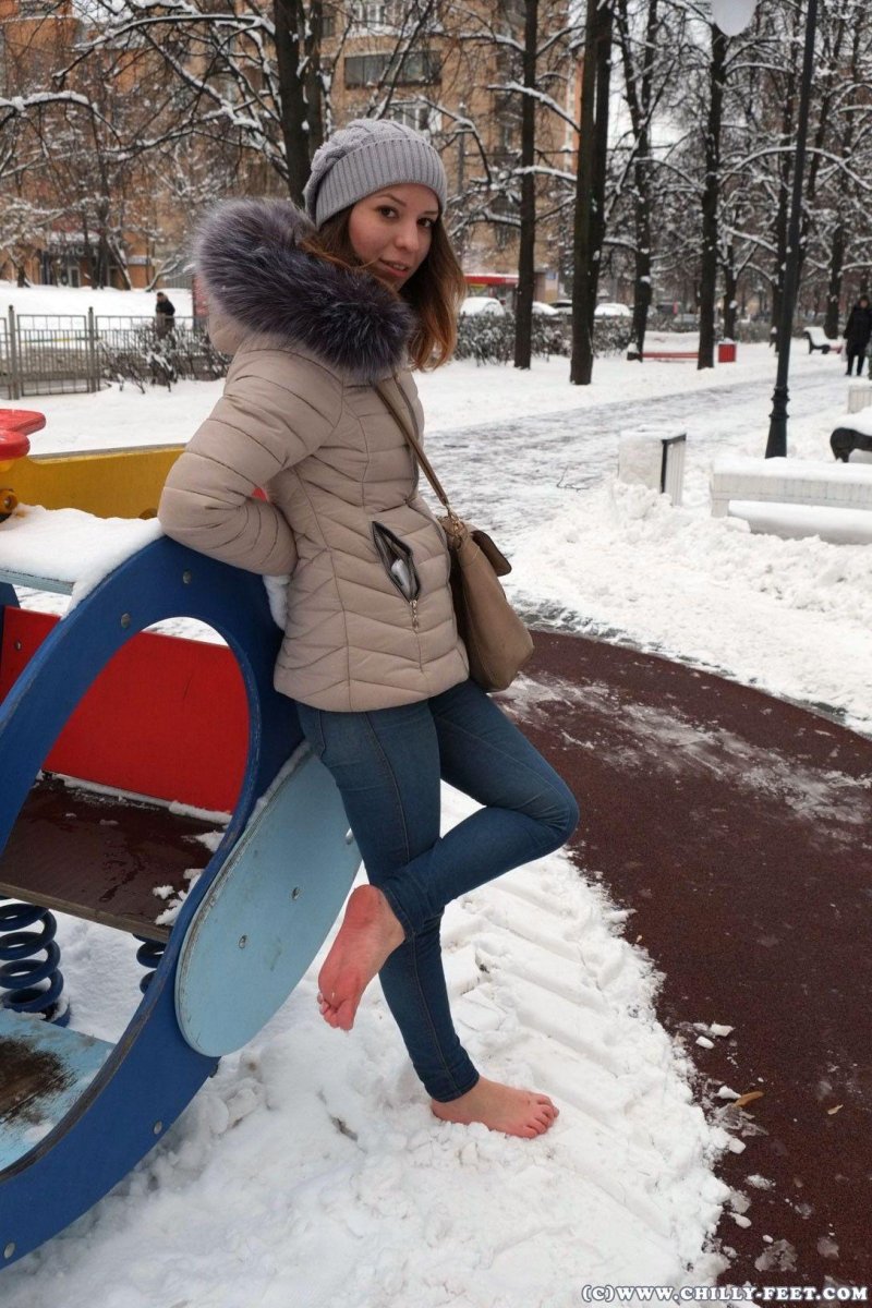 Barefoot in winter