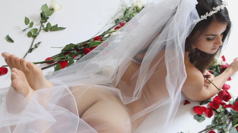 Boarded brides