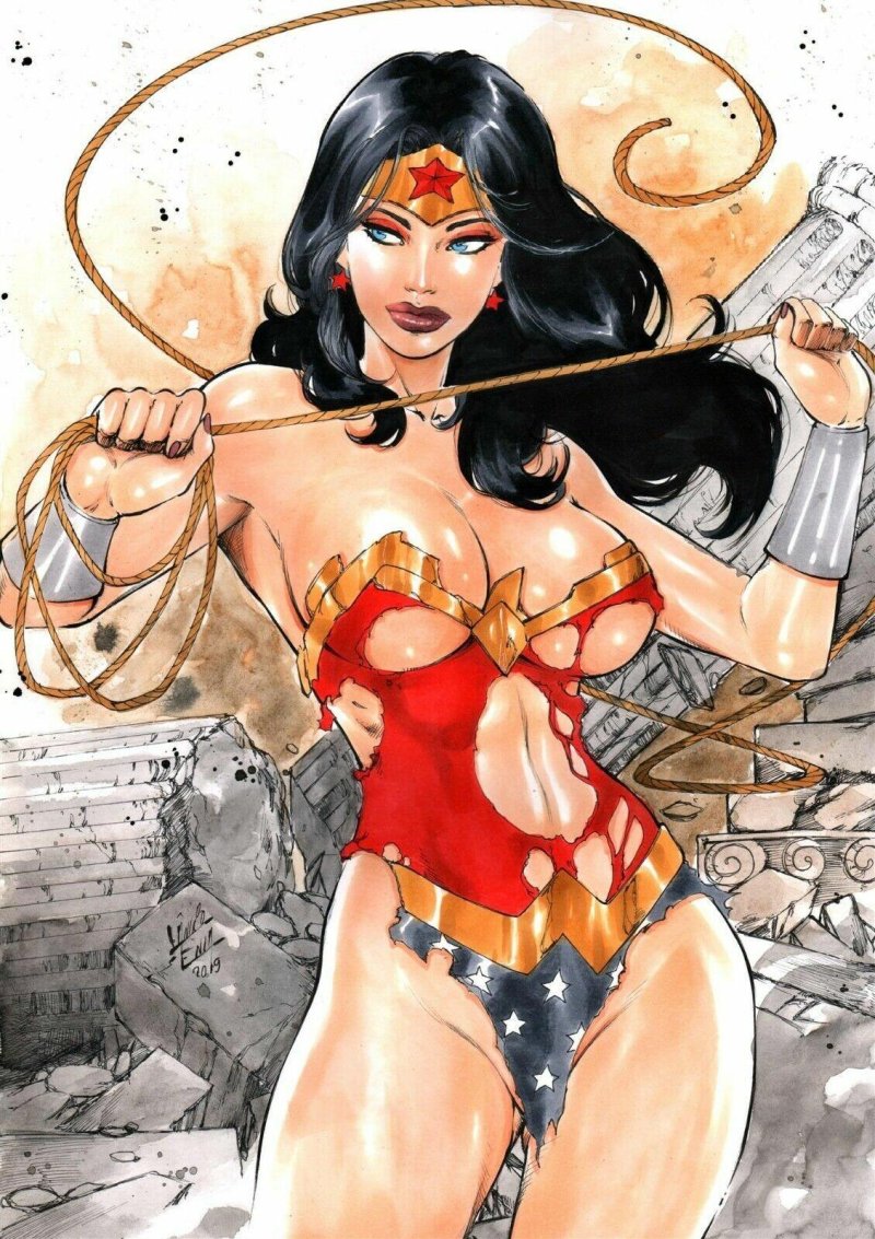 Miracle woman hot