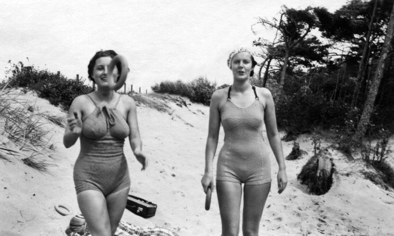 Soviet women on the beach