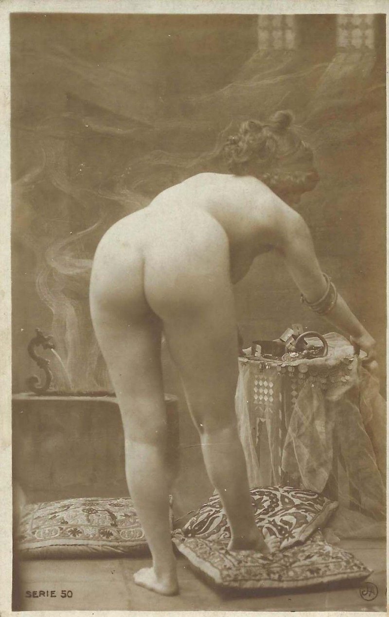 Old erotic pictures