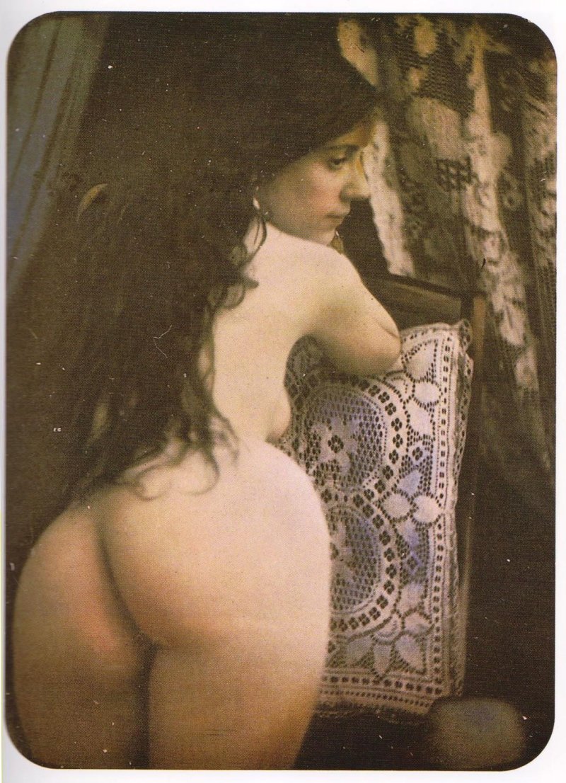 Naked eastern women retro