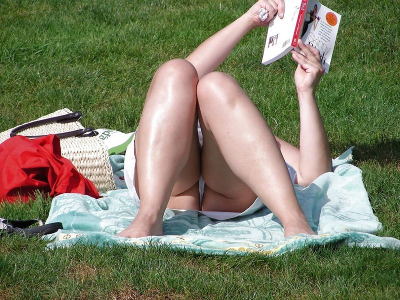 Girls Park Voyeurist