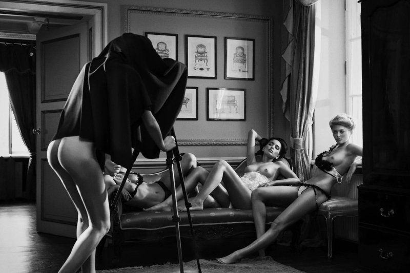 Erotic photo shoot
