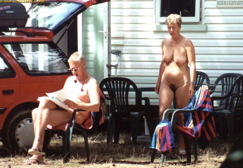 Nudist rest