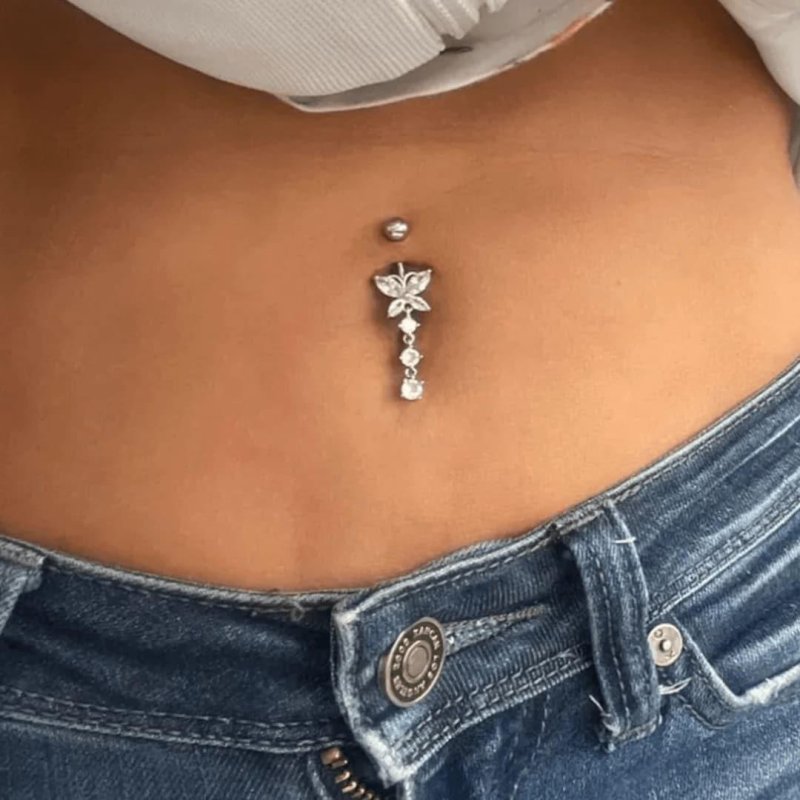 Piercing navel a few punctures