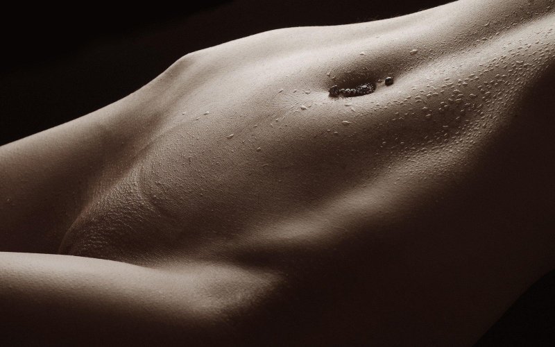 Beautiful female tummy and pubis