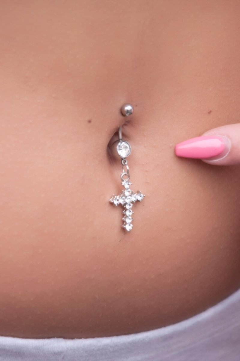 Puncture navel earrings