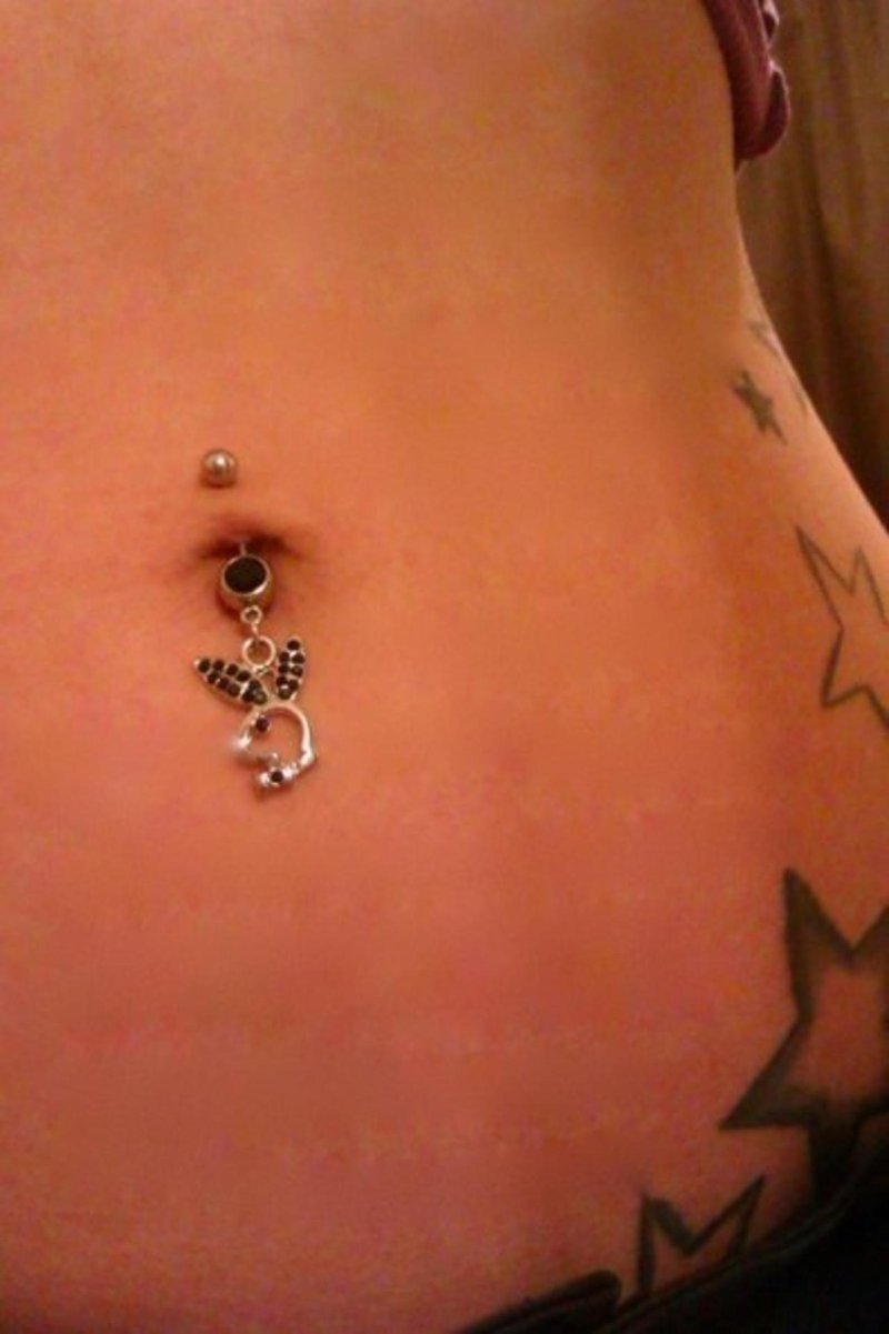 Belly Button piercing navel