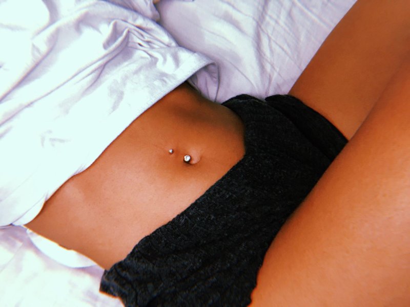 Jessica Alba Pokolola navel